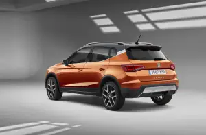 SEAT Arona - 4