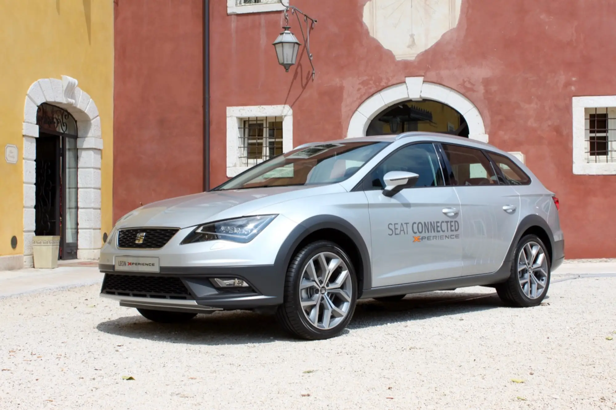 SEAT CONNECT - Primo contatto 20-04-2016 - 17
