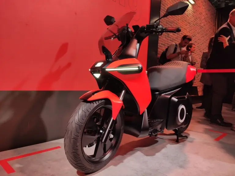 Seat eScooter Concept - World Premiere Barcellona - 7