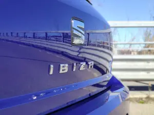 Seat Ibiza 1.0 TGI FR - Prova Su Strada 