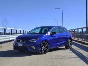 Seat Ibiza 1.0 TGI FR - Prova Su Strada 