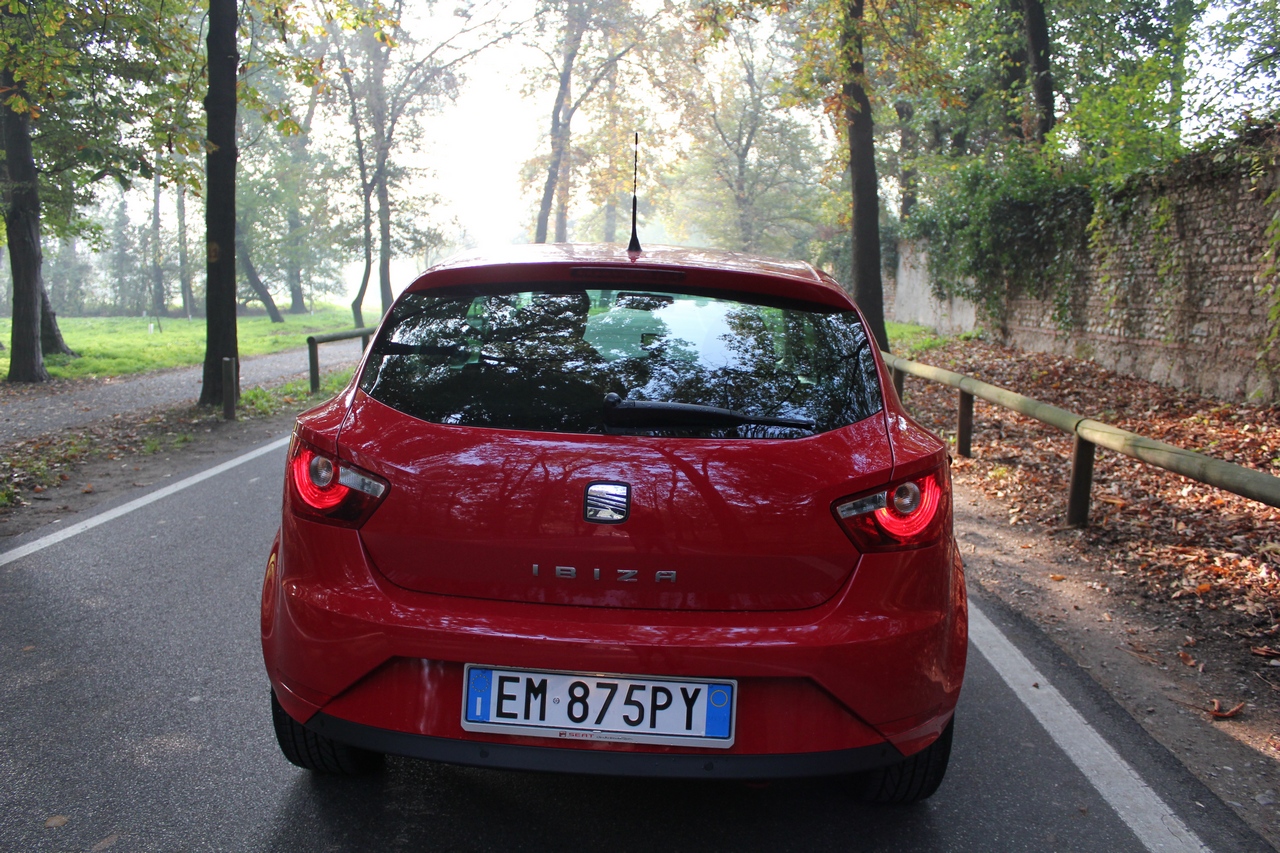 SEAT Ibiza SC - Test Drive 2012