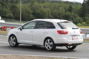 Seat ibiza ST FR foto spia luglio 2011 - 1