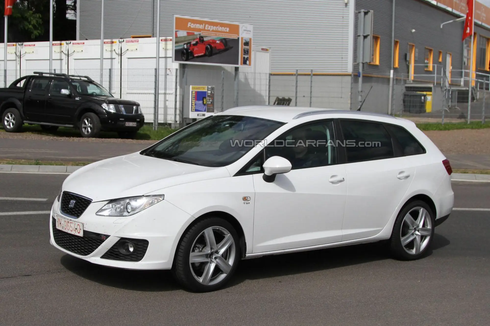 Seat ibiza ST FR foto spia luglio 2011 - 2