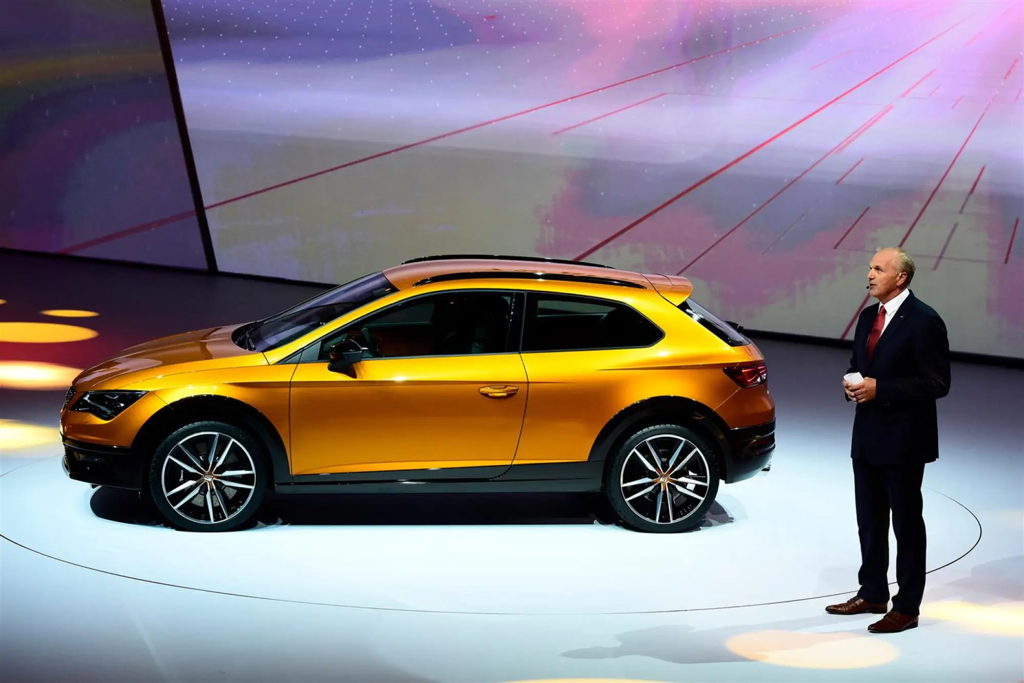SEAT Leon Cross Sport Concept - Salone di Francoforte 2015 - 1
