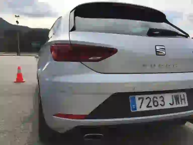 SEAT Leon CUPRA MY 2017 - Primo contatto - 19