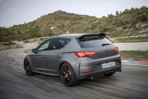 SEAT Leon Cupra R 2018