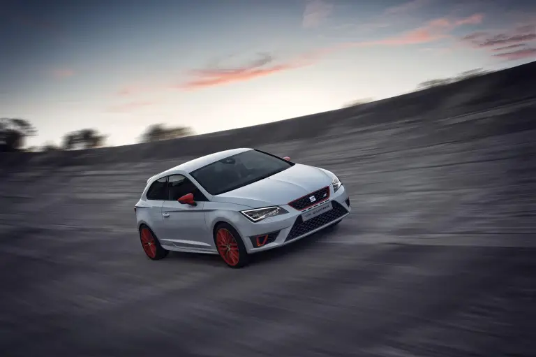 SEAT Leon Cupra - Record Nurburgring - 5