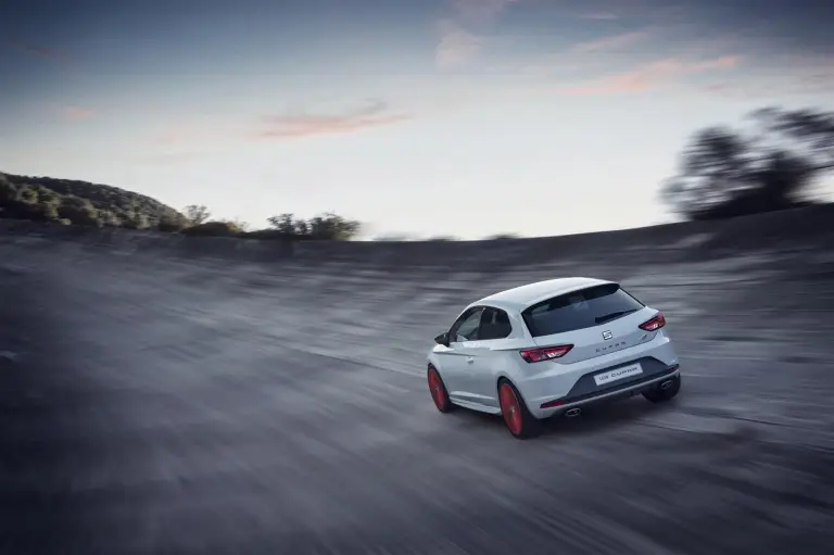 SEAT Leon Cupra - Record Nurburgring - 6