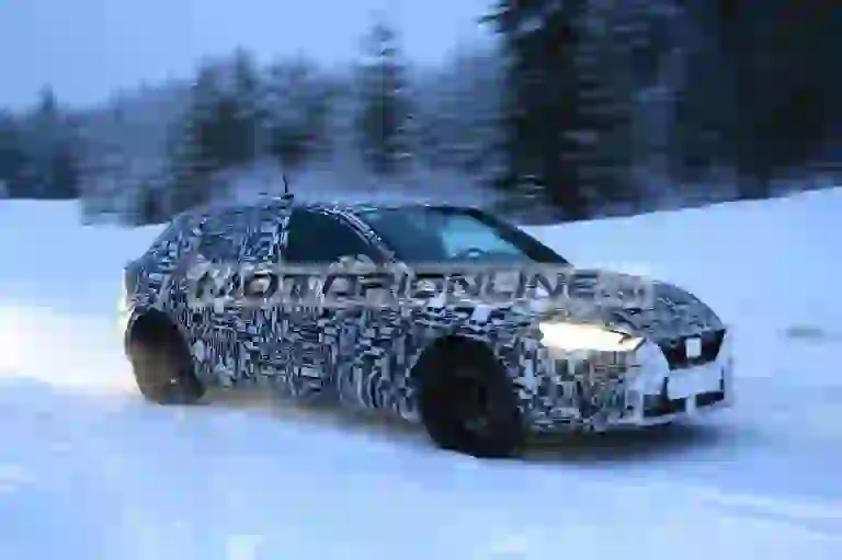 Seat Leon - Foto spia 26-2-2019 - 3