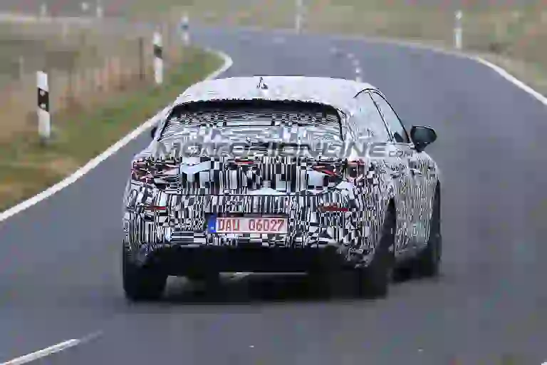 Seat Leon MY 2019 foto spia 20 novembre 2018 - 9