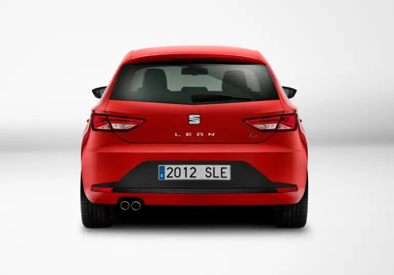 Seat Leon - Salone di Parigi 2012 - 10