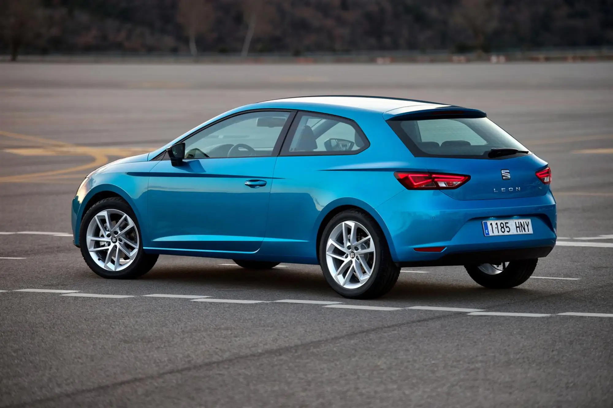 SEAT Leon SC - Nuove foto - 13