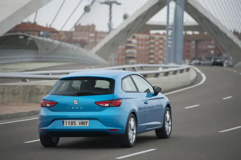 SEAT Leon SC - Nuove foto - 21