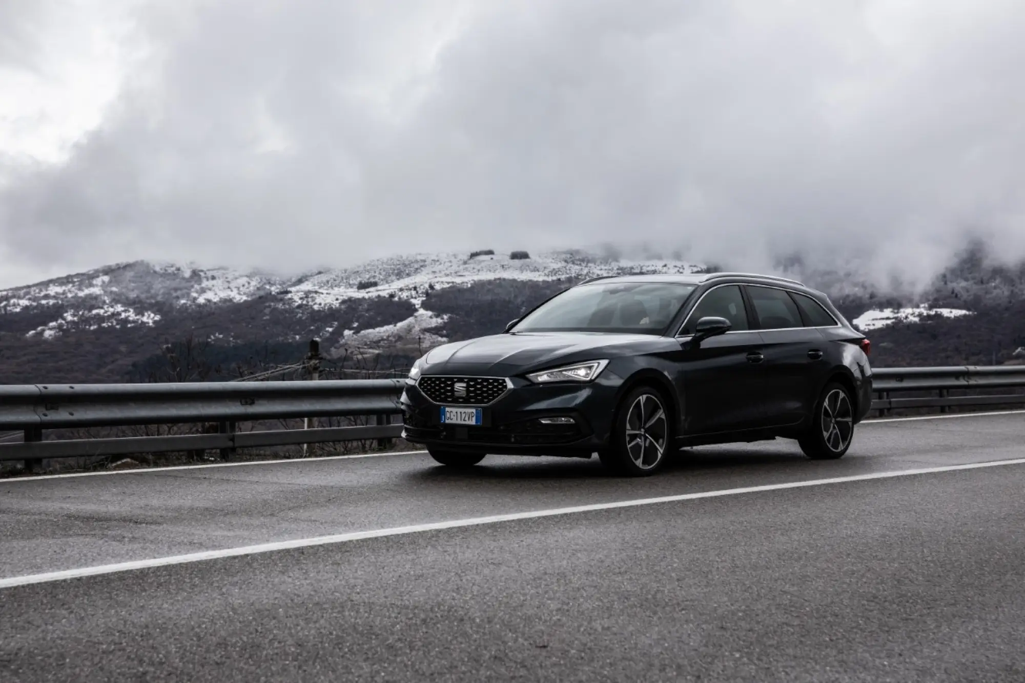 Seat Leon Sportstourer e-Hybrid - Prova Milano - 4