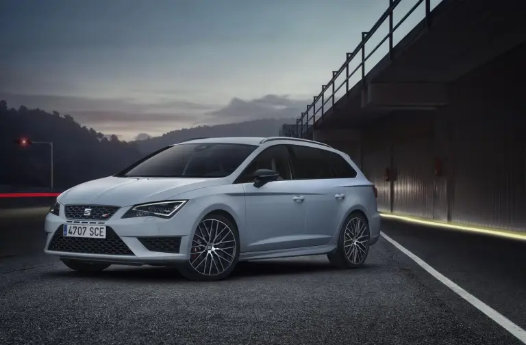 SEAT Leon ST Cupra 2015 - 26