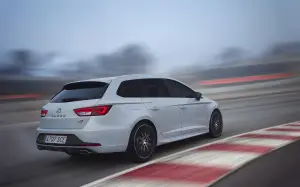 SEAT Leon ST Cupra 2015