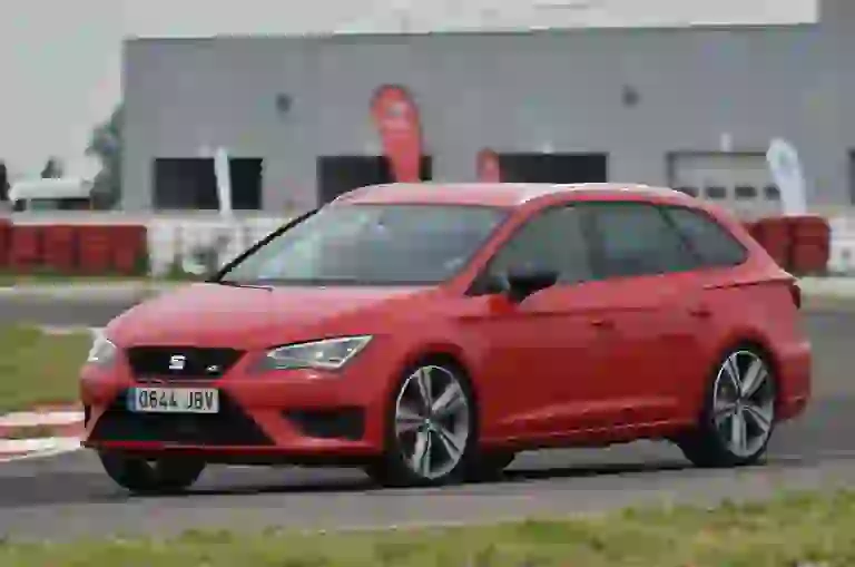 Seat Leon St Cupra ed X-Perience: primo contatto - 16