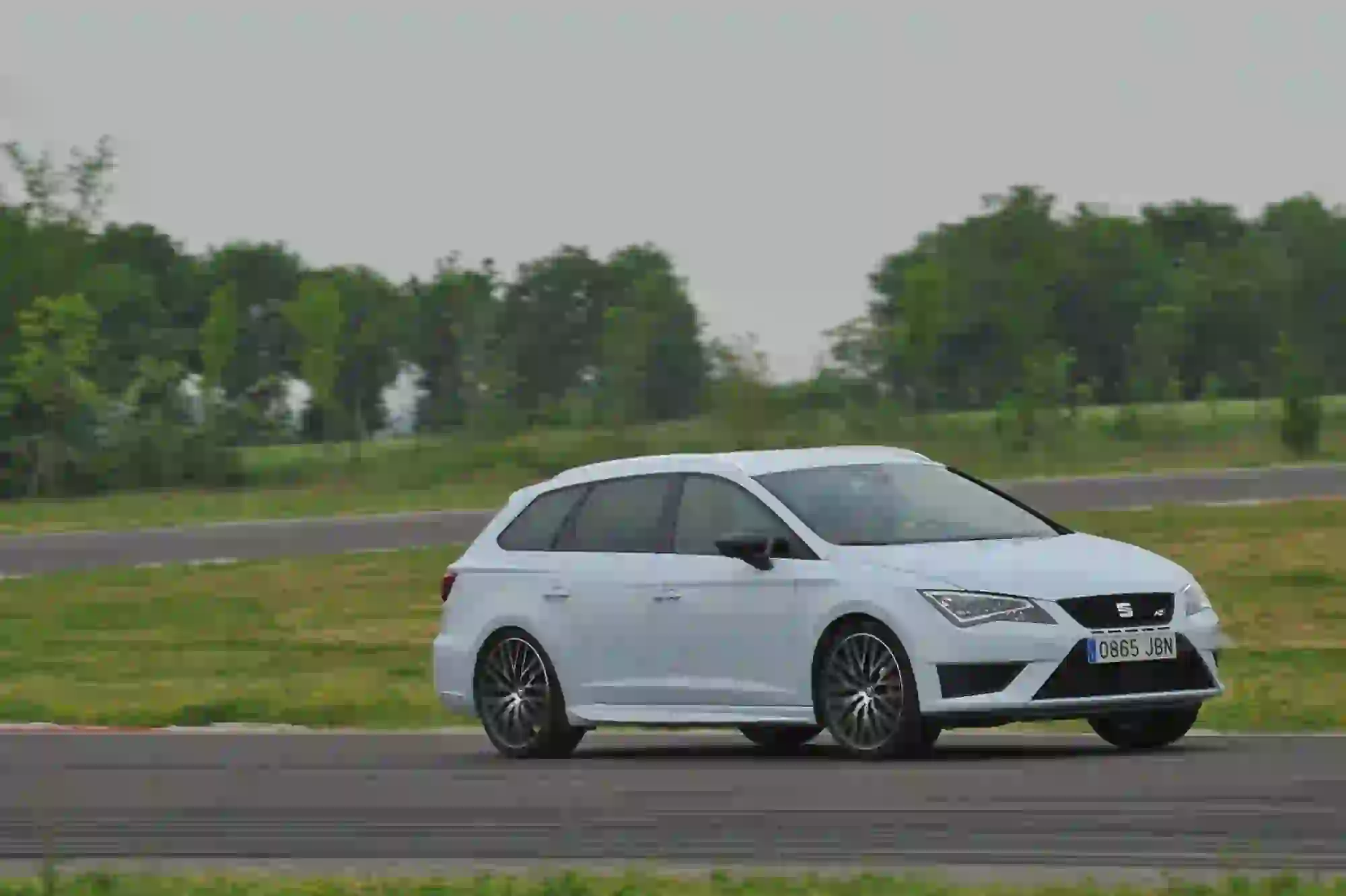 Seat Leon St Cupra ed X-Perience: primo contatto - 36