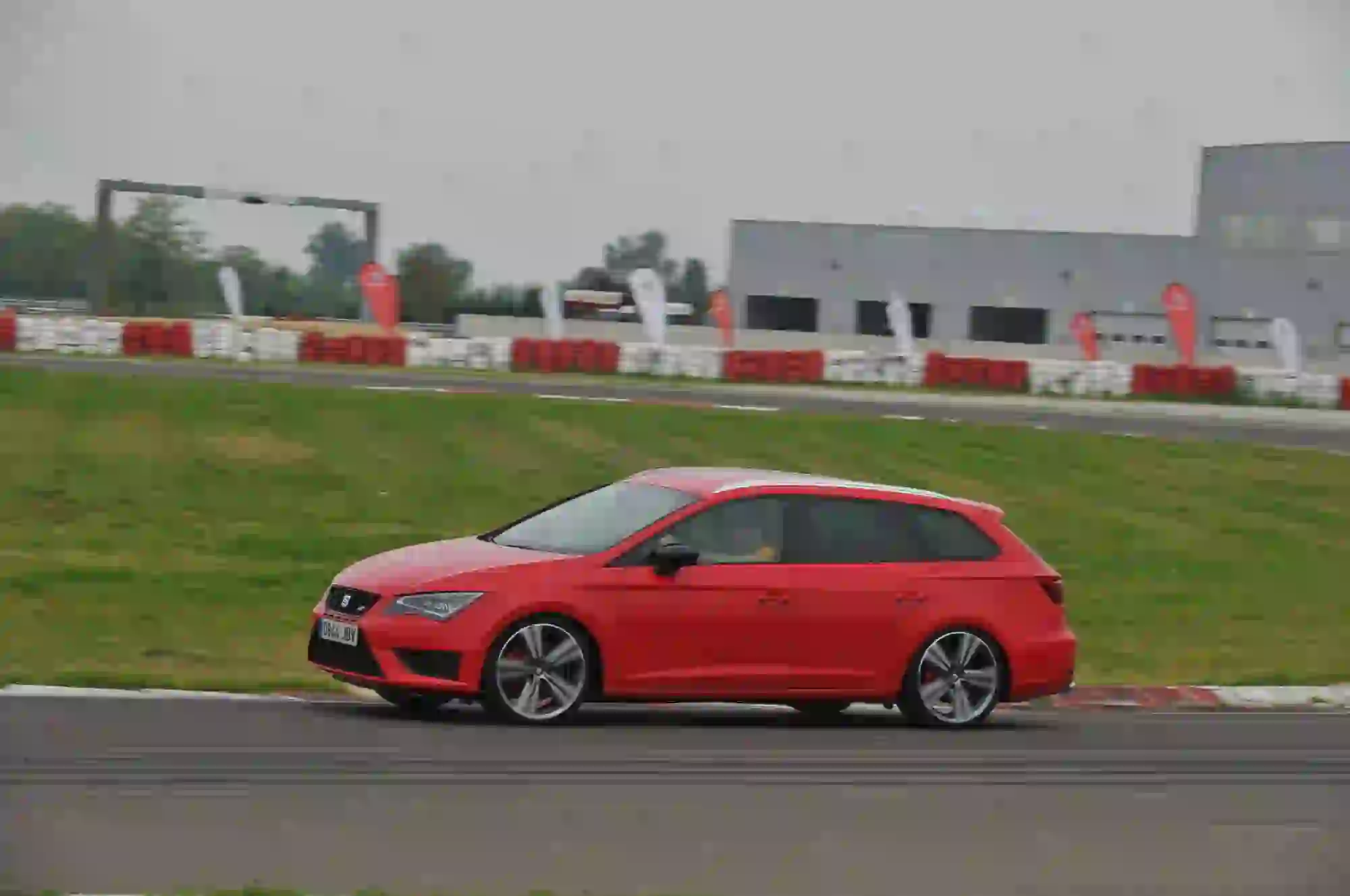 Seat Leon St Cupra ed X-Perience: primo contatto - 39