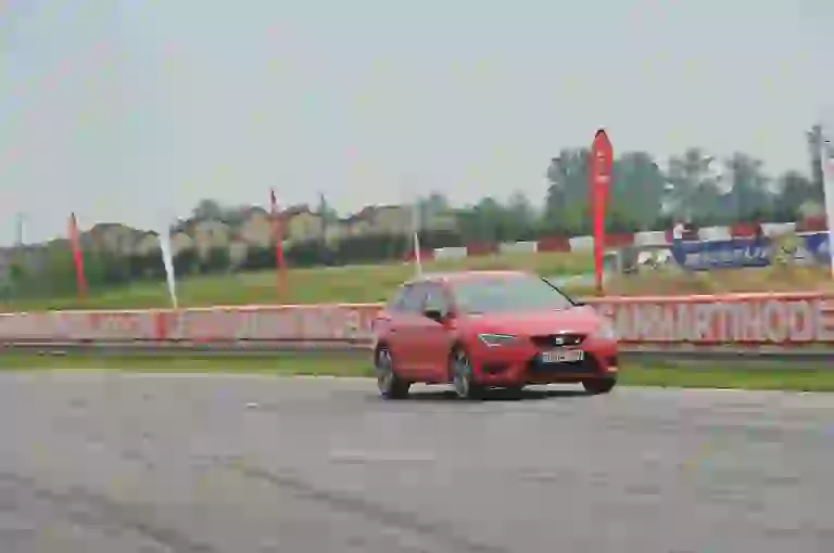 Seat Leon St Cupra ed X-Perience: primo contatto - 50