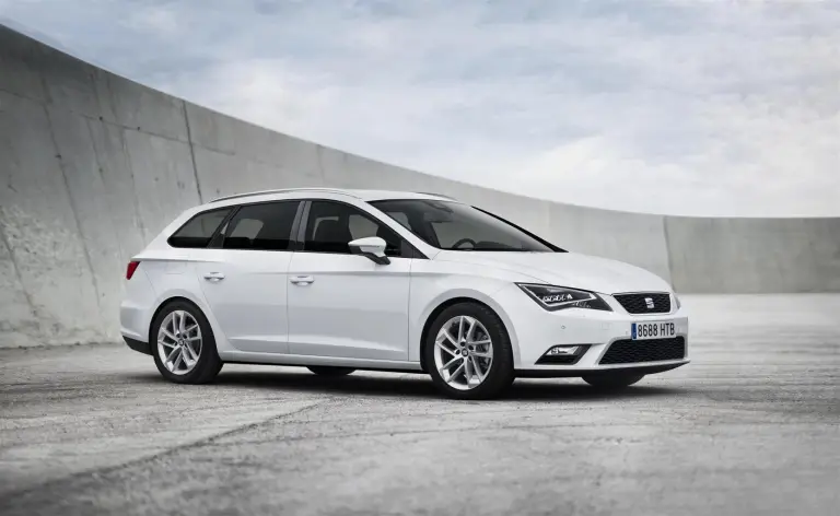 SEAT Leon ST MY 2014 - 46