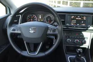 Seat Leon TGI - Prova su strada 2014