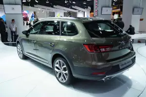 SEAT Leon X-Perience - Salone di Parigi 2014