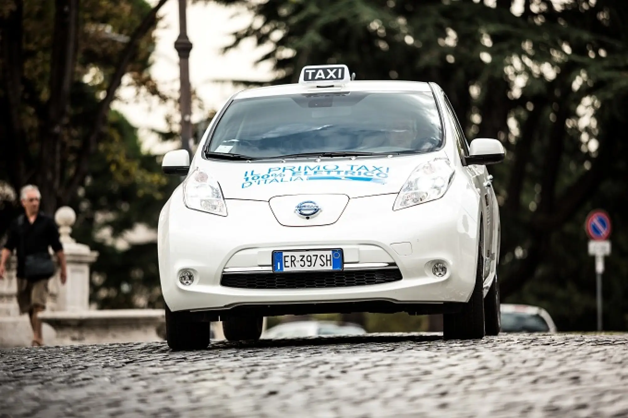 Servizio Taxi Nissan LEAF - 2