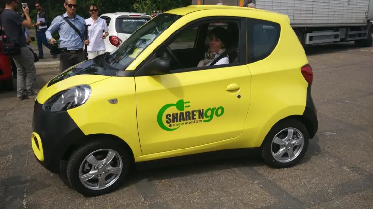 Share'n GO - Car Sharing a Milano 2015 - 4