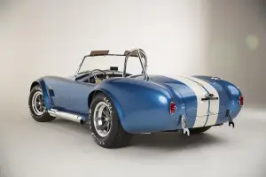 Shelby Cobra 427 50th Anniversary - 5