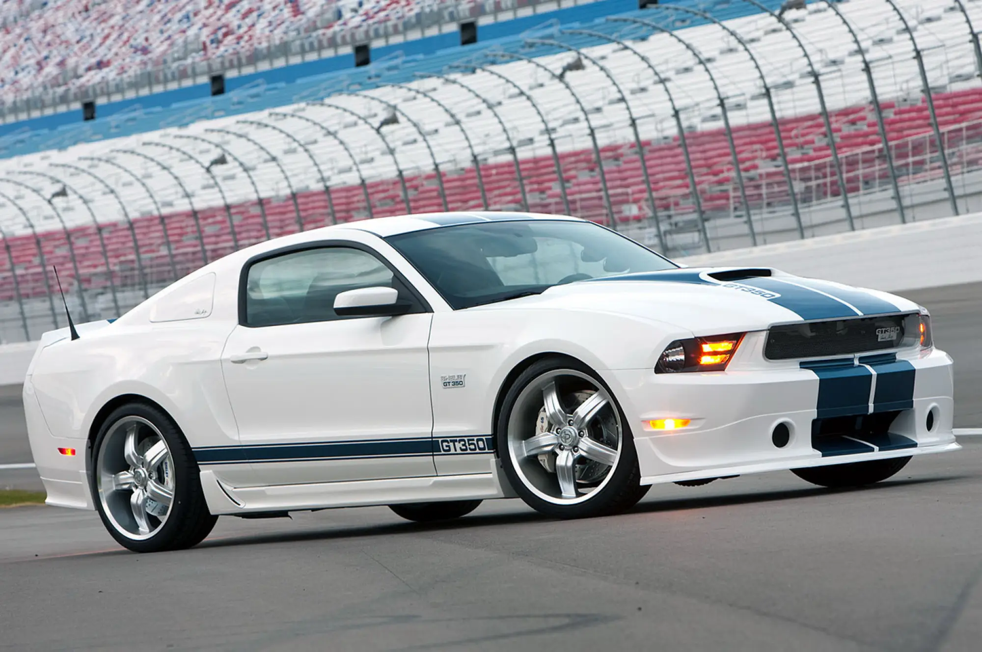 Shelby GT350 - 5
