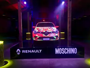 Show Car CLIO Moschino