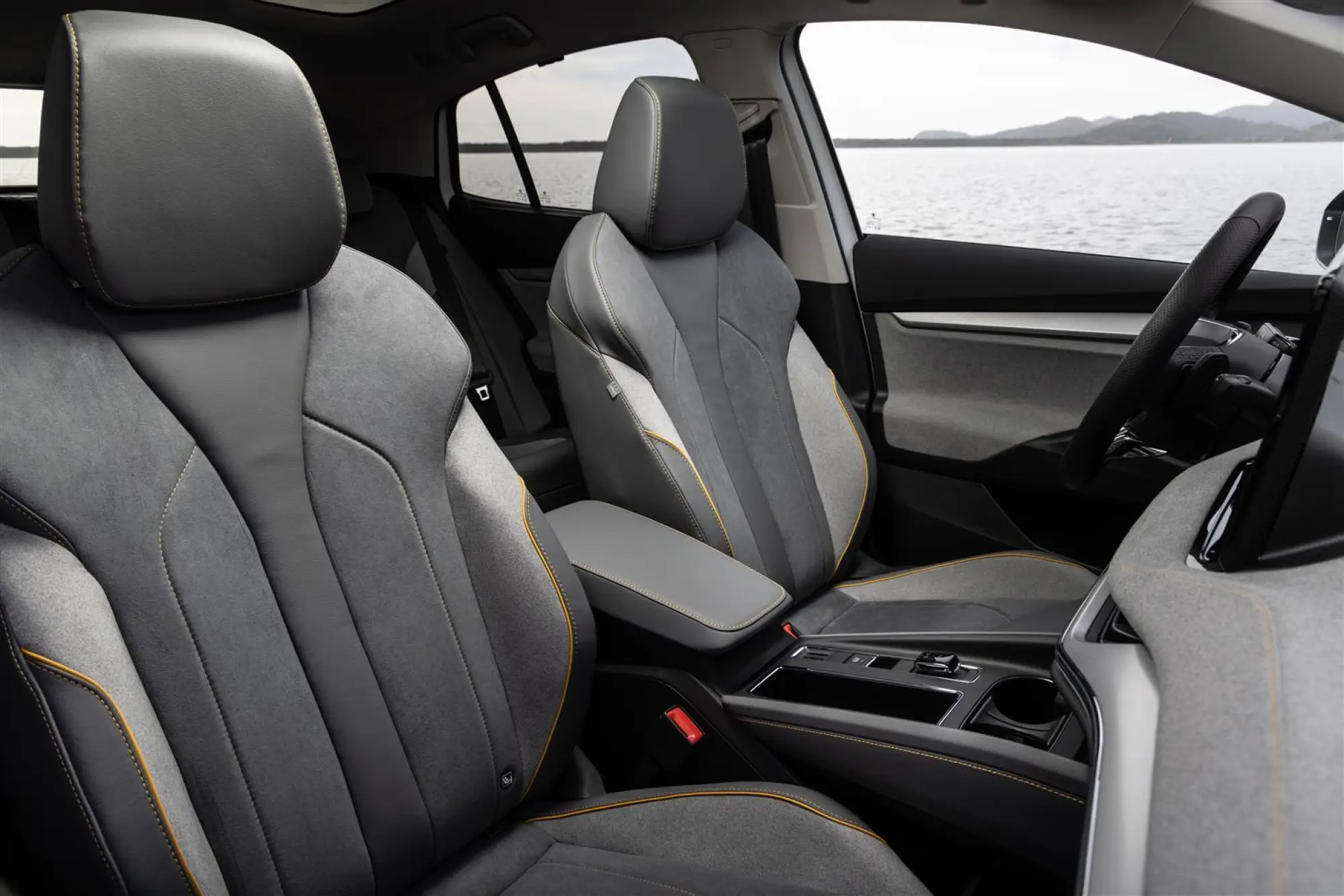 Skoda Enyaq Coupe iV 2022 - 10