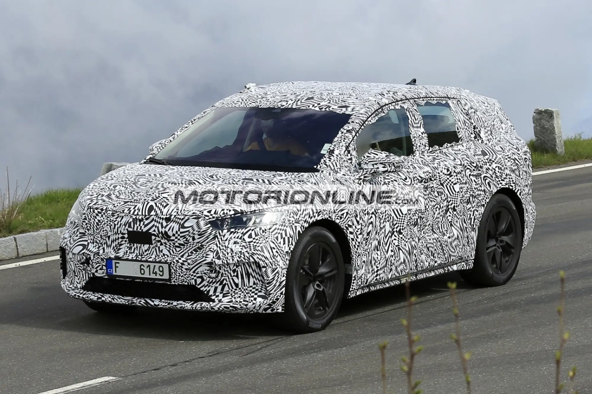 Skoda Enyaq - Foto spia 24-6-2020 - 15