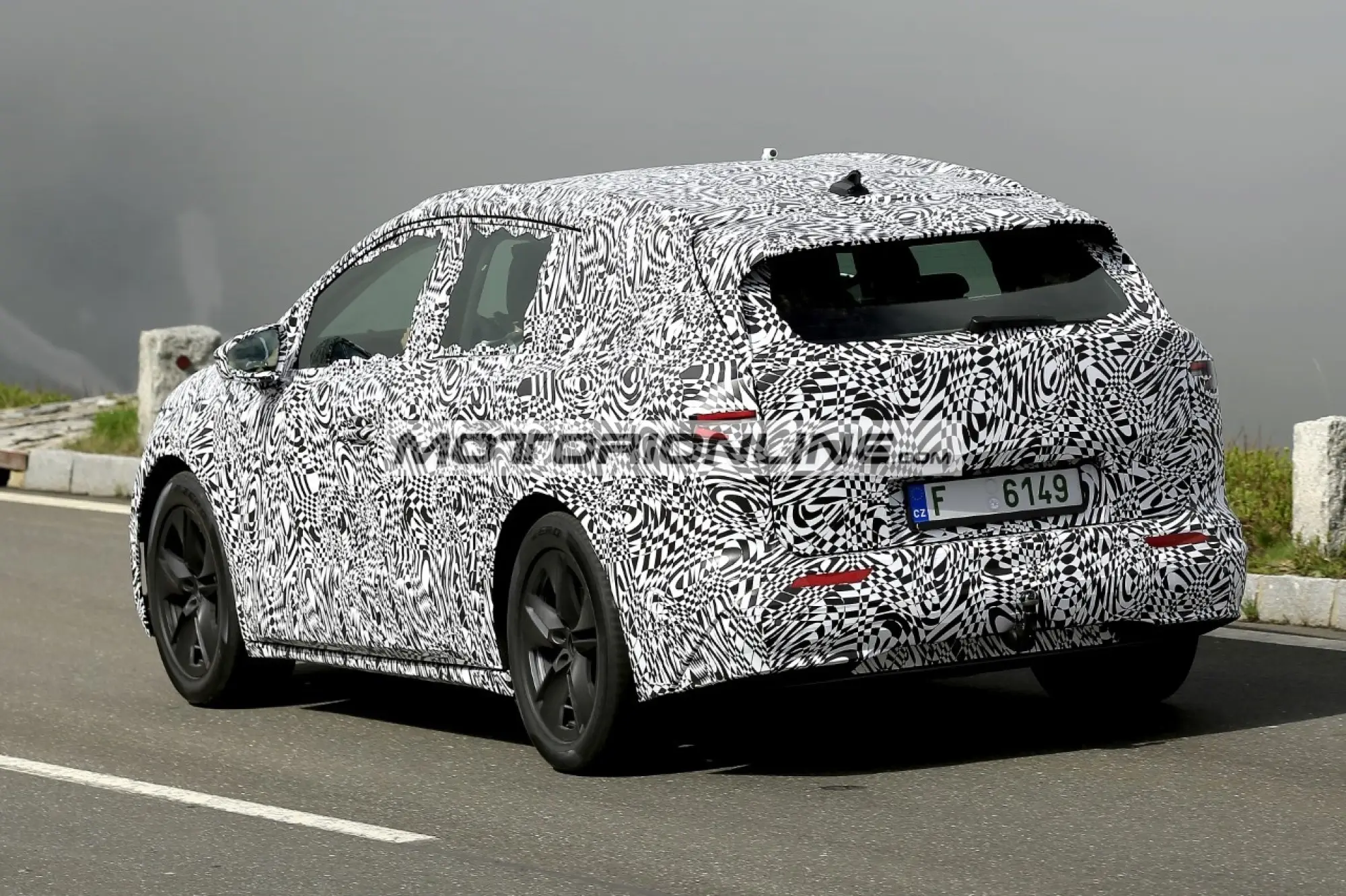 Skoda Enyaq - Foto spia 24-6-2020 - 20