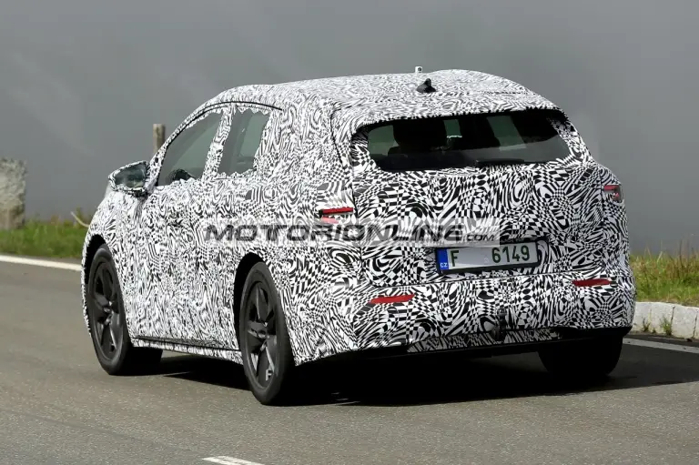 Skoda Enyaq - Foto spia 24-6-2020 - 21