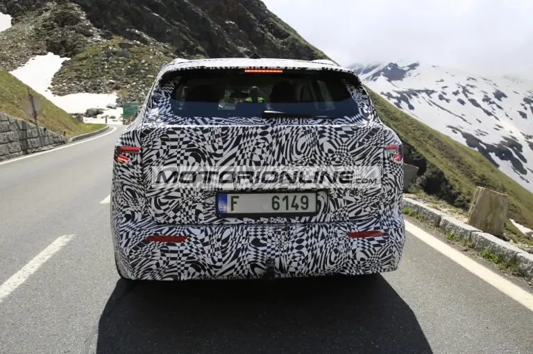 Skoda Enyaq - Foto spia 24-6-2020 - 22