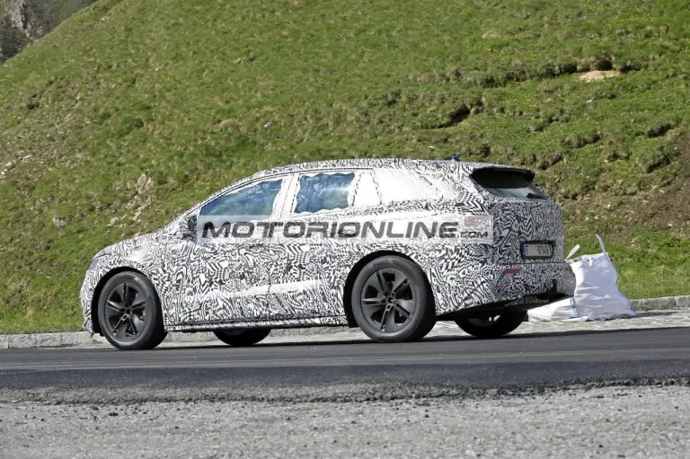 Skoda Enyaq - Foto spia 24-6-2020 - 7