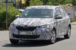 Skoda Fabia 2015 - Foto spia 21-05-2014