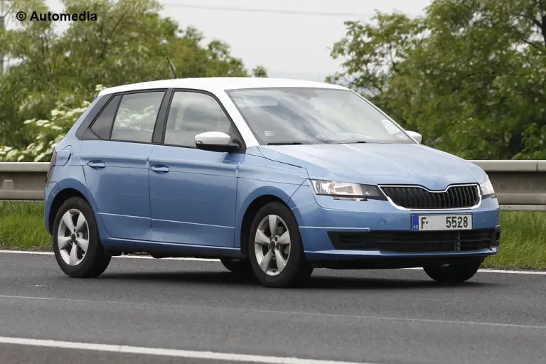 Skoda Fabia 2015 - Foto spia 29-05-2014 - 4