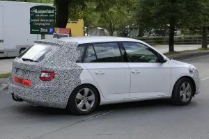 Skoda Fabia restyling foto spia 31 agosto 2016
