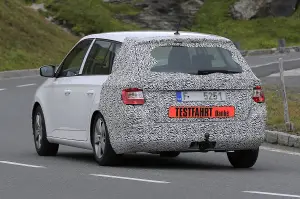Skoda Fabia restyling foto spia 31 agosto 2016