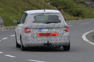 Skoda Fabia restyling foto spia 31 agosto 2016