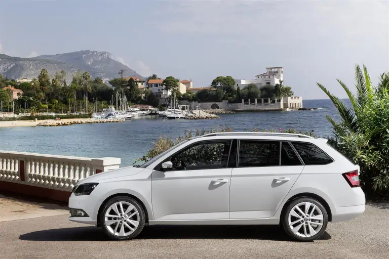 Skoda Fabia Wagon 2015 - 8