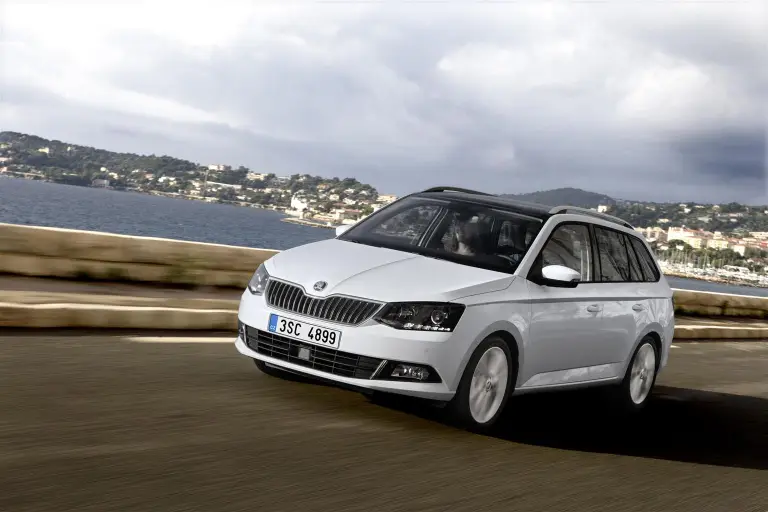 Skoda Fabia Wagon 2015 - 29