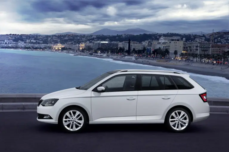 Skoda Fabia Wagon 2015 - 33