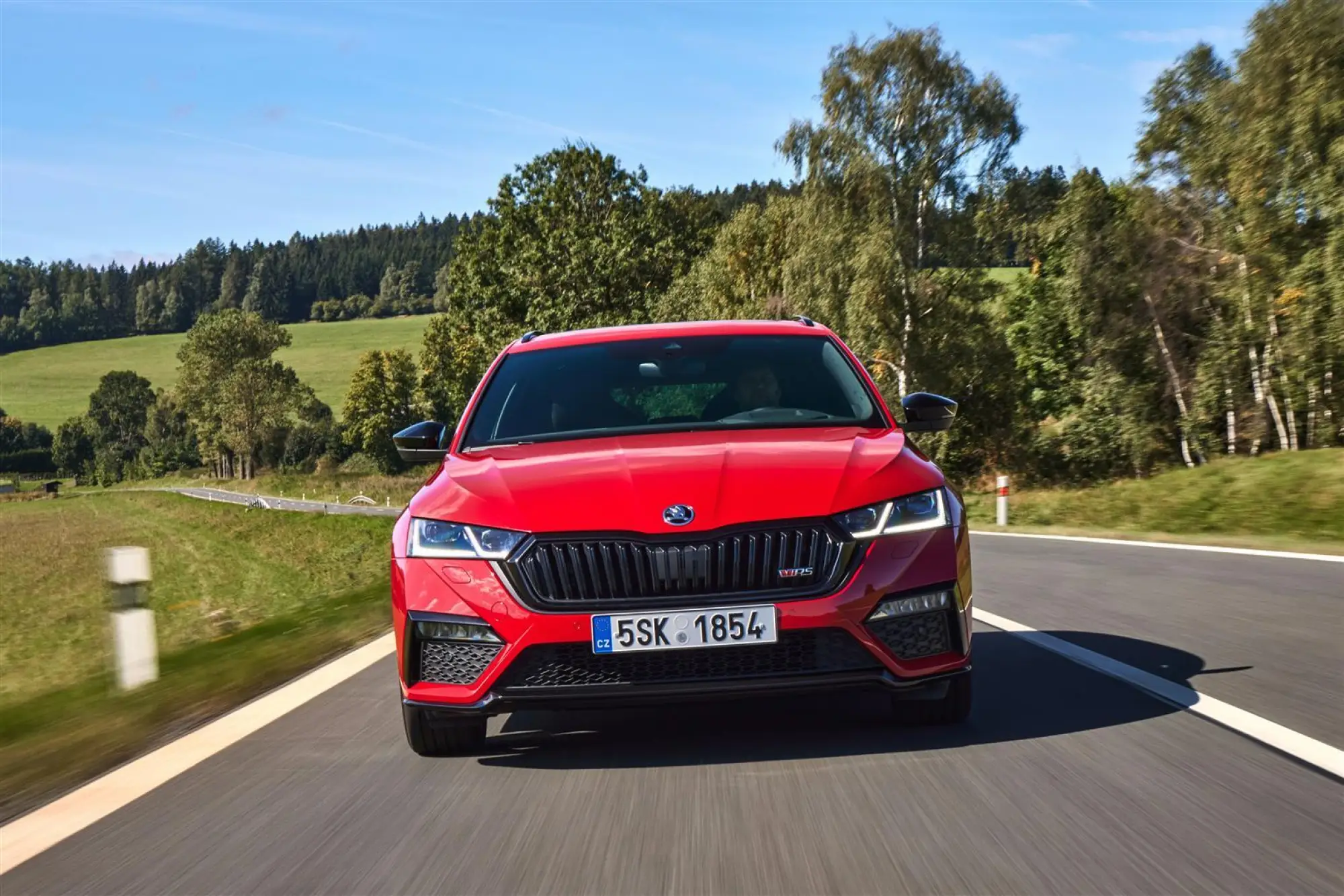 Skoda - Gamma RS - 16