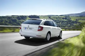 Skoda Greenline - 40