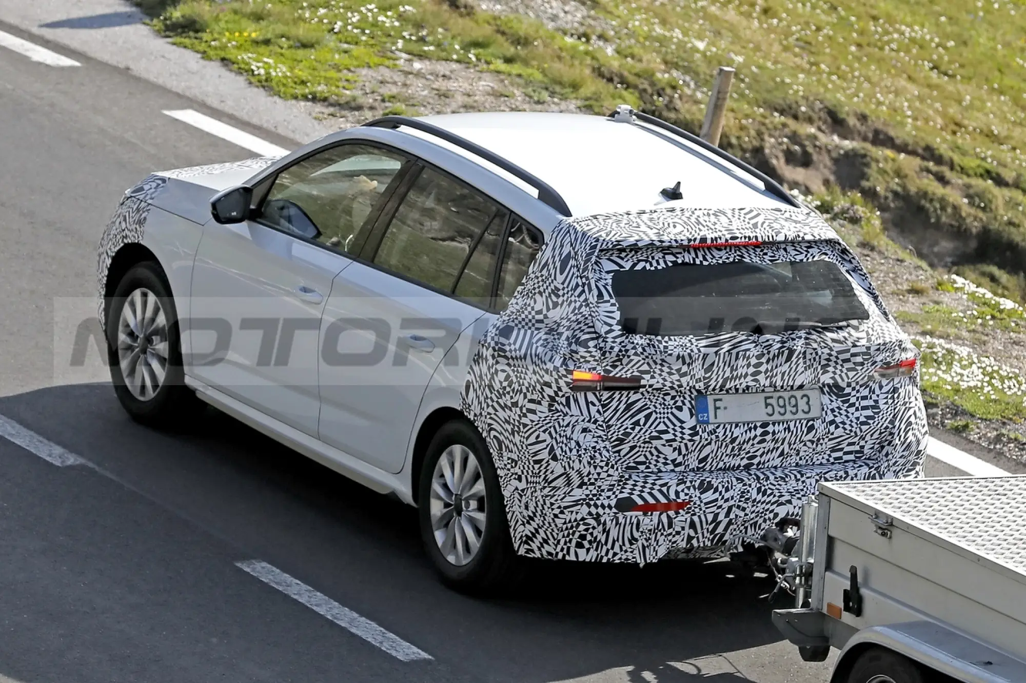 Skoda Kamiq 2023 - Foto Spia 04-07-2022 - 8